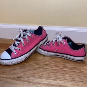 Kids Size 1 Pink Converse